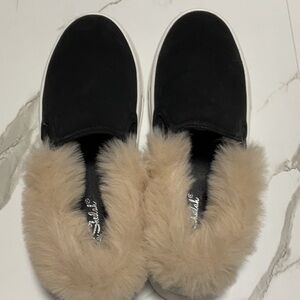Lasheelah, comfy casual, pull on loafers